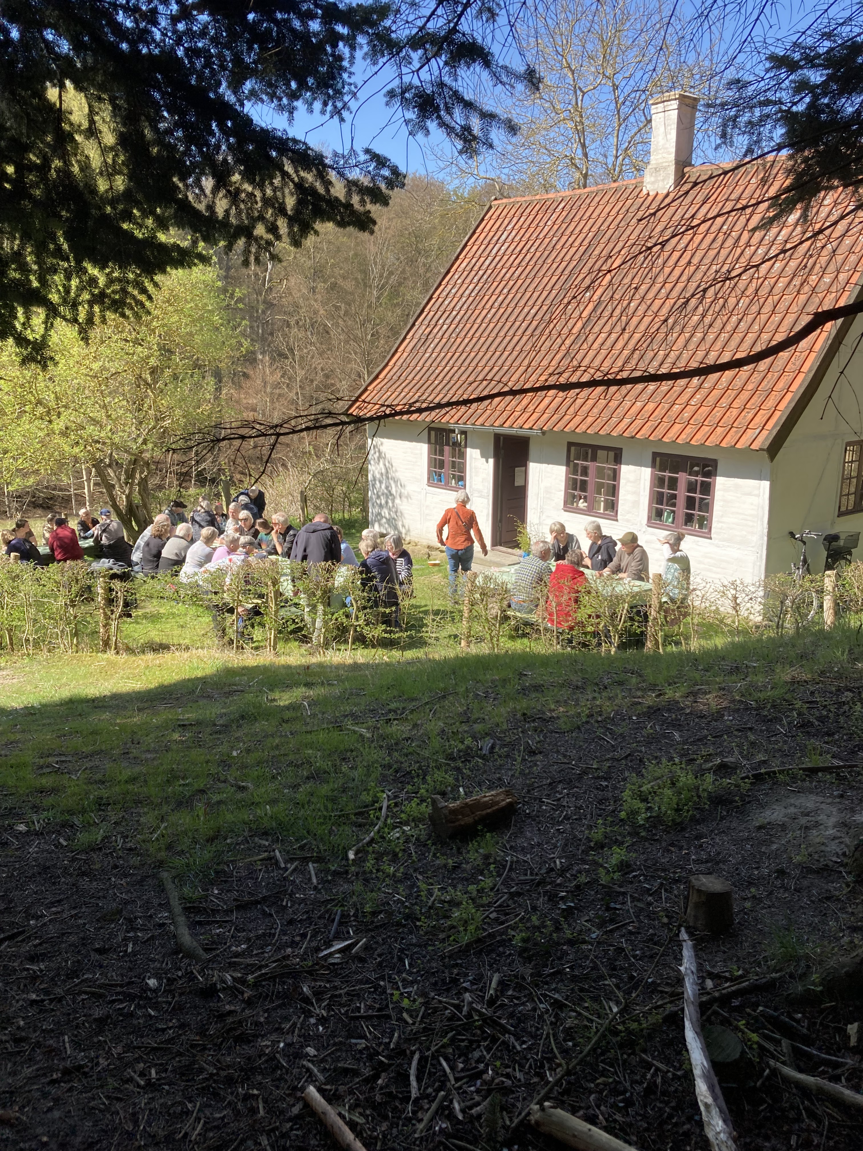 Pinseåbent i Beværterhuset søndag 5. juni 2022 kl. 9 –11